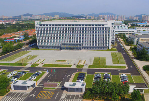 創新驅動發展 持續推動實體經濟發展和民生改善